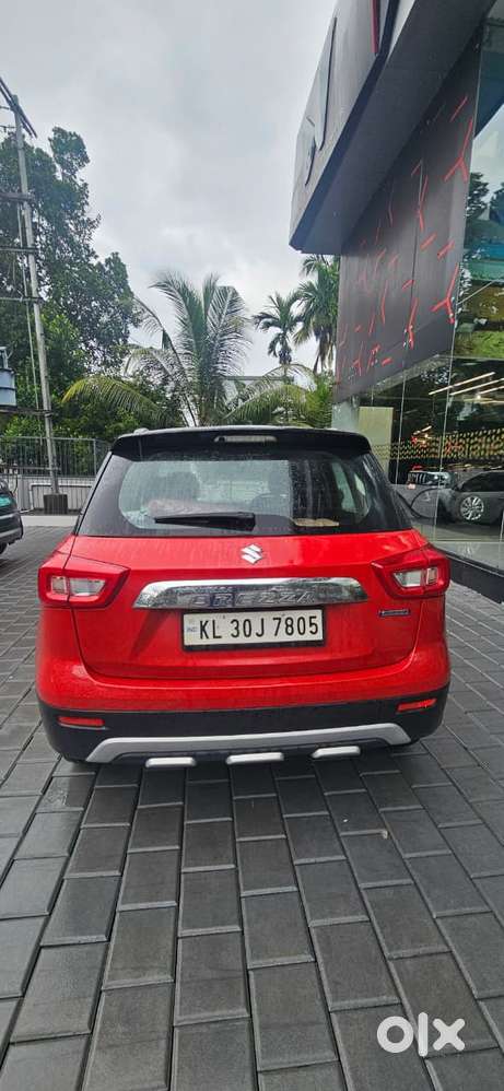 Maruti Suzuki Brezza Zxi Plus At, 2022, Petrol