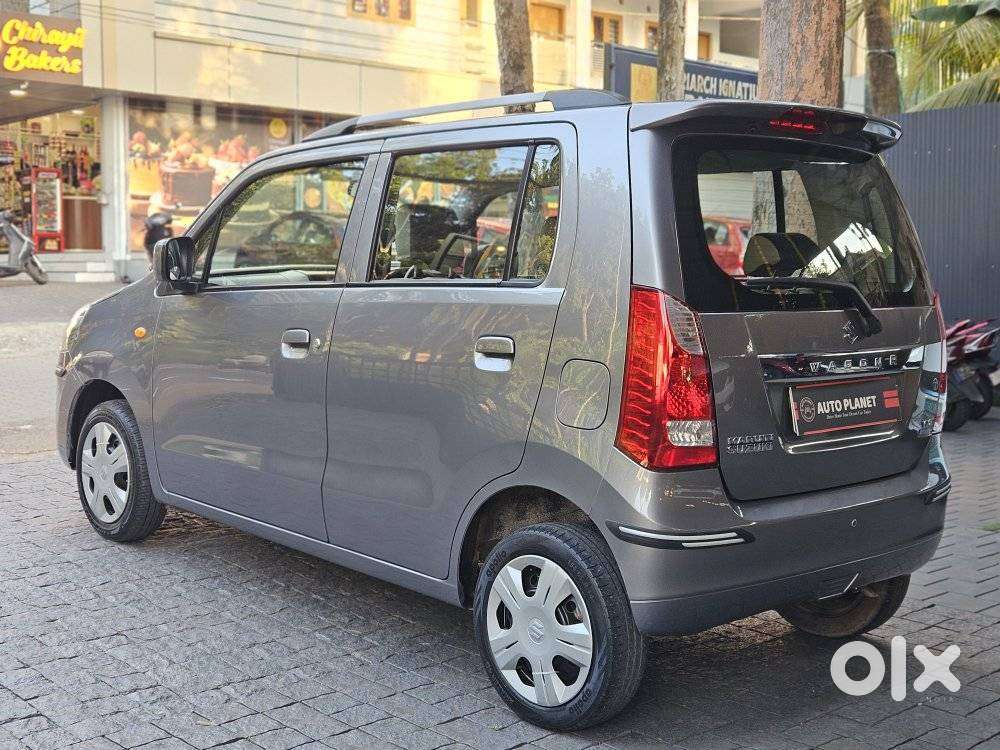 Maruti Suzuki Wagon R 1.0 Vxi (o) Amt [2013 - 2019], 2017, Petrol