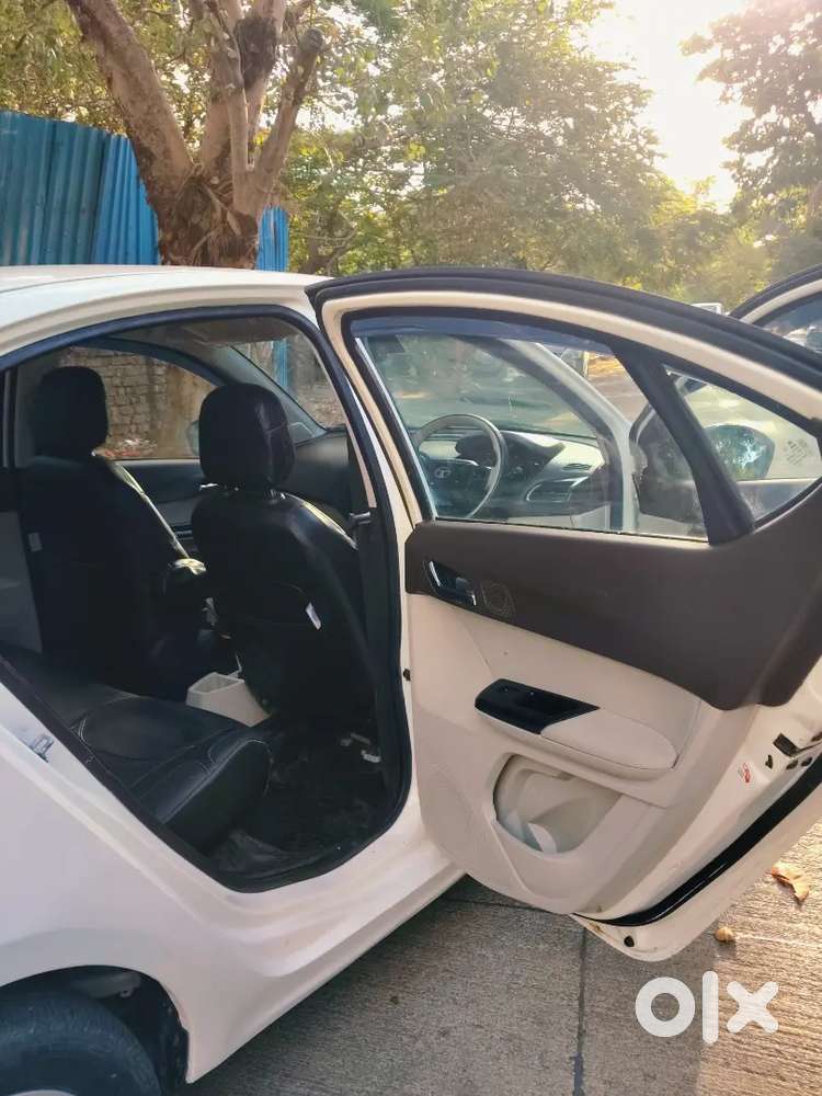 Tata Tiagor 2025 Cng & Hybrids 12705 Km Driven