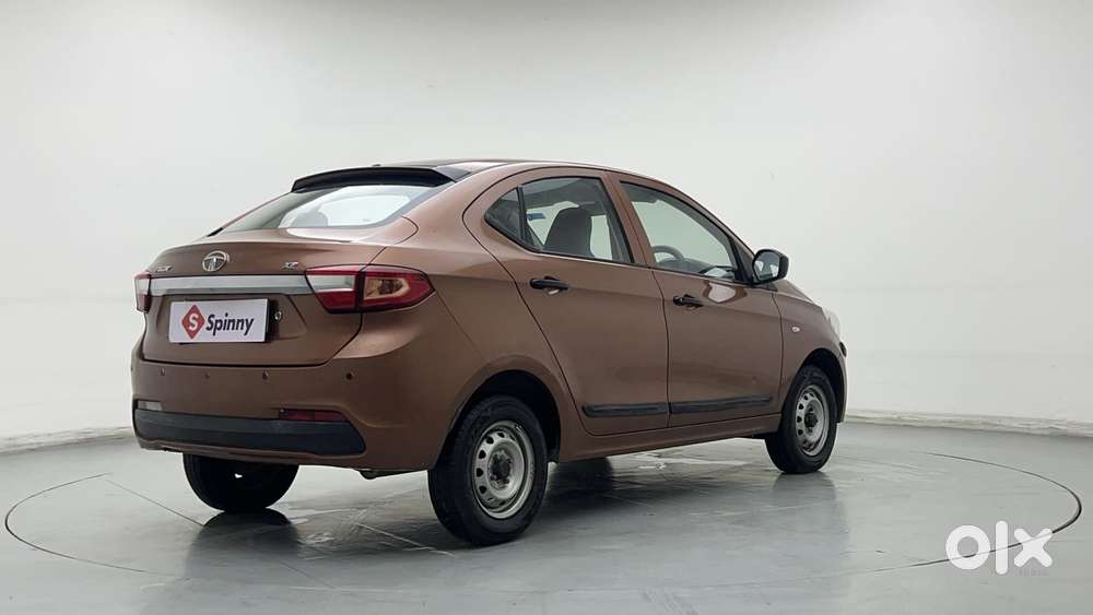 Tata Tigor Xe, 2017, Petrol