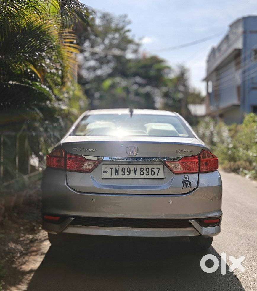 Honda City 1.5 V 5th Gen I-vtec Mt, 2022, Petrol