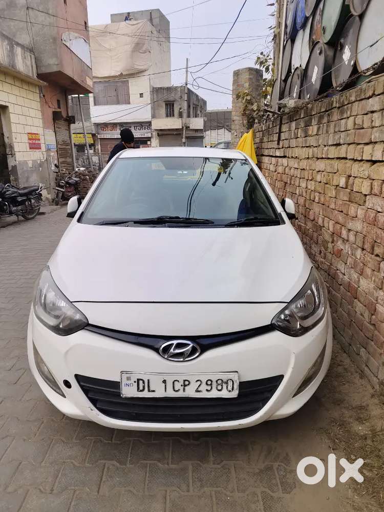 Hyundai I20 Sportz December 2012 Petrol