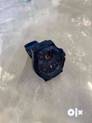 Guess blue sale metal watch