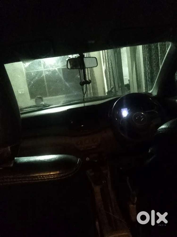 Maruti Suzuki Ertiga Zxi 2021 Second Owner