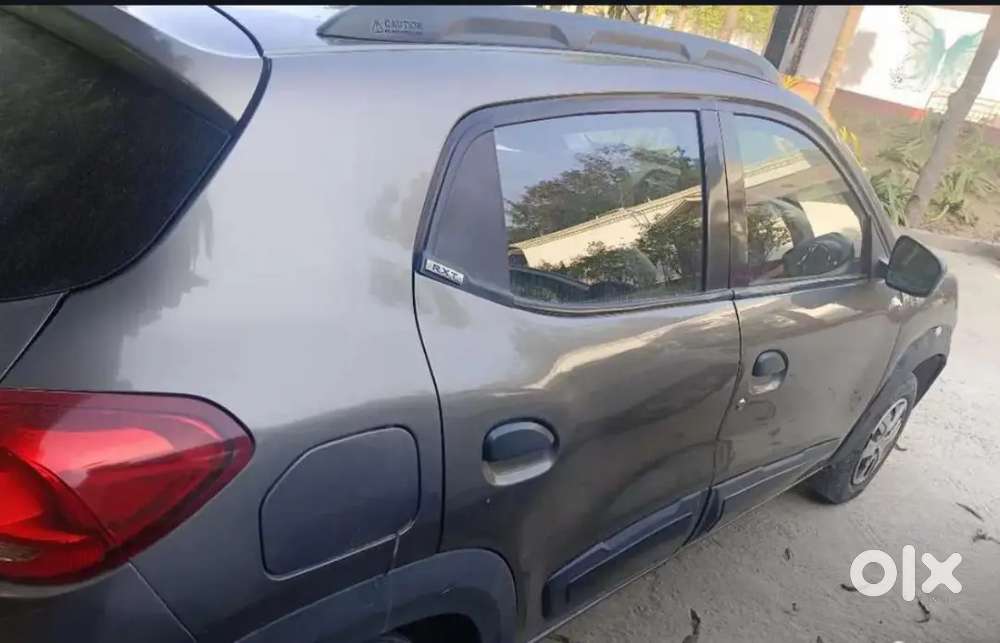 Renault Kwid Rxt 1.0 2017 Model