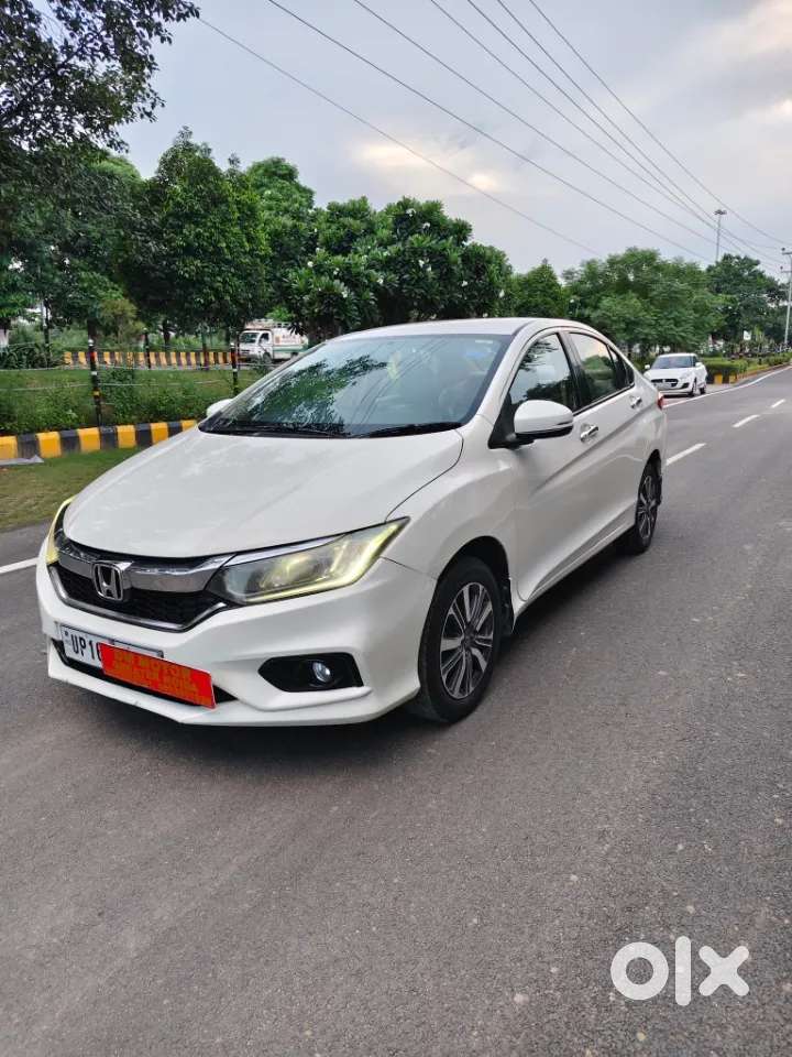 Honda City 1.5 V 4th Gen I-vtec Mt, 2017, Petrol
