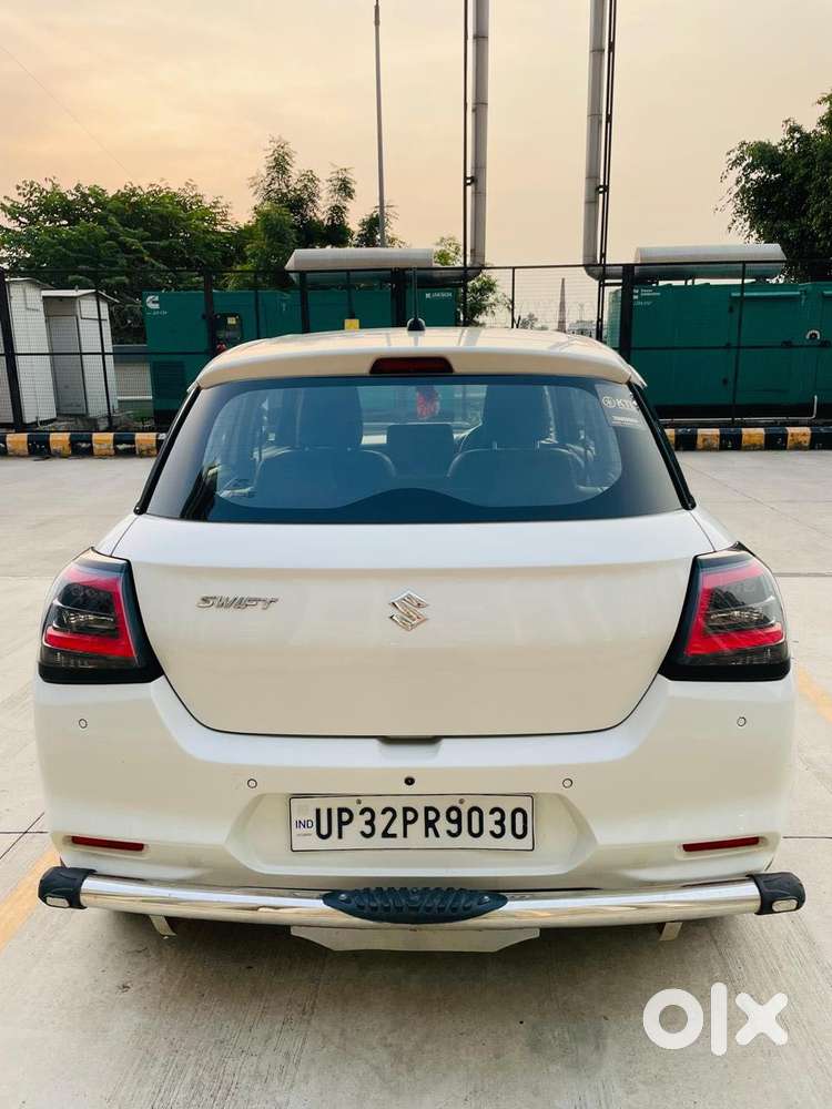 Maruti Suzuki Swift 1.2 Lxi (o), 2024, Petrol