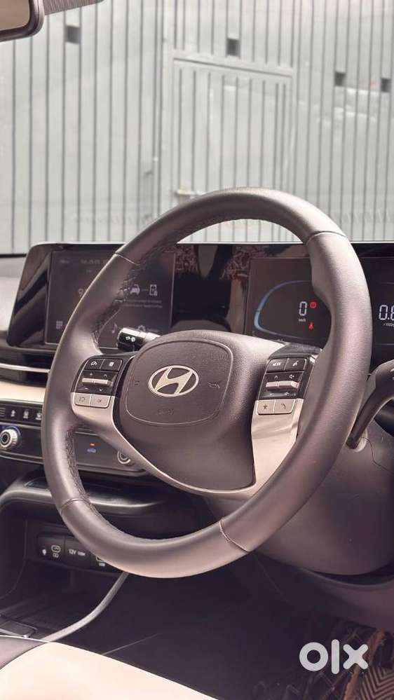 Hyundai Verna, 2023, Petrol