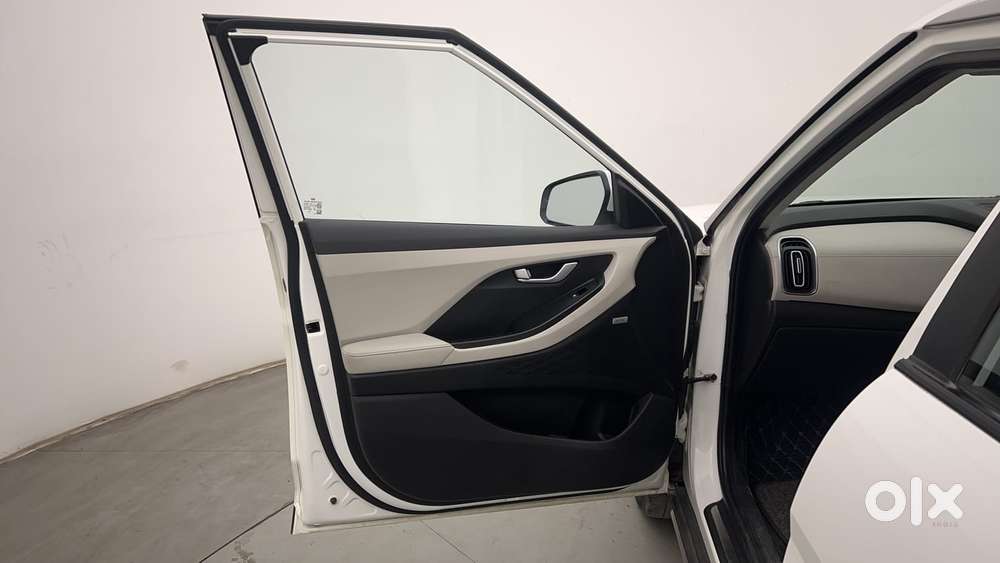 Hyundai Creta Sx 1.5 Petrol Cvt, 2022, Petrol