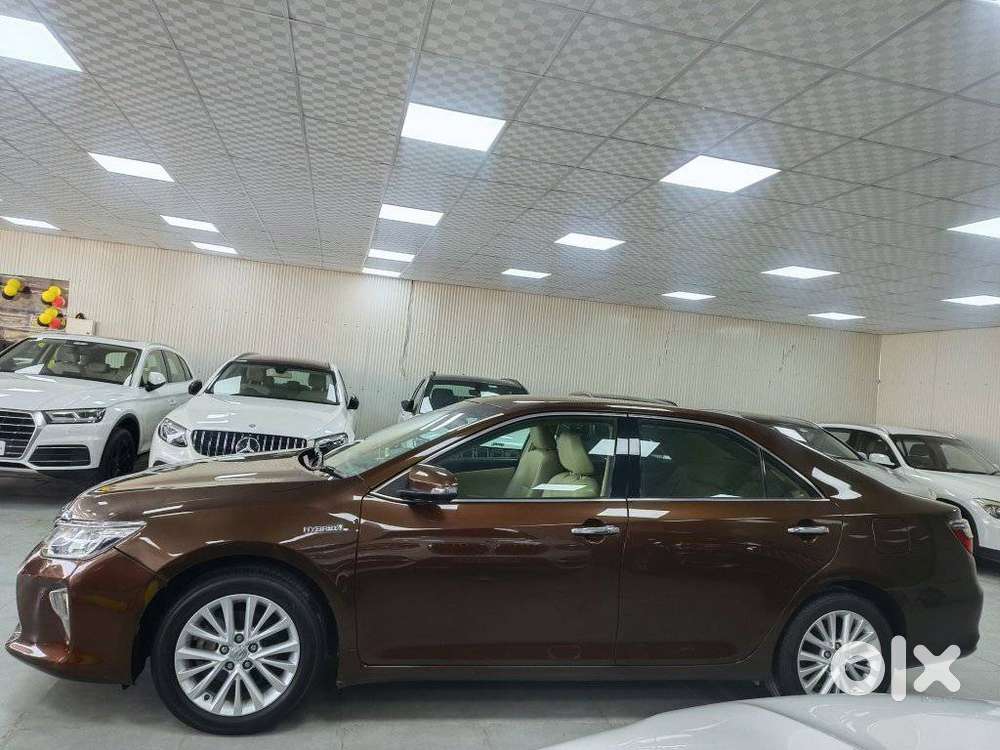 Toyota Camry 2.5 Hybrid, 2016, Petrol