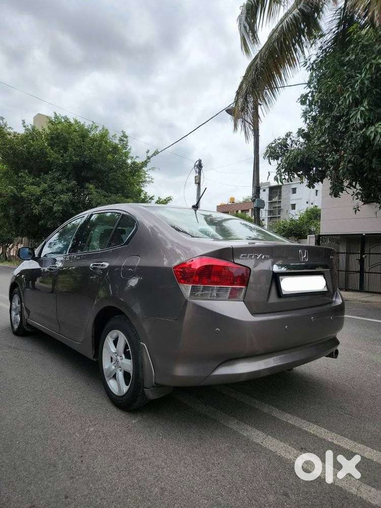 Honda City V Mt, 2011, Petrol