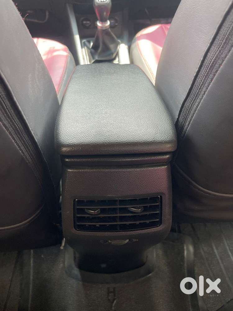 Hyundai I20 Petrol Asta Option, 2018, Petrol