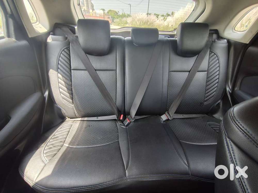 Maruti Suzuki Baleno Sigma, 2023, Petrol