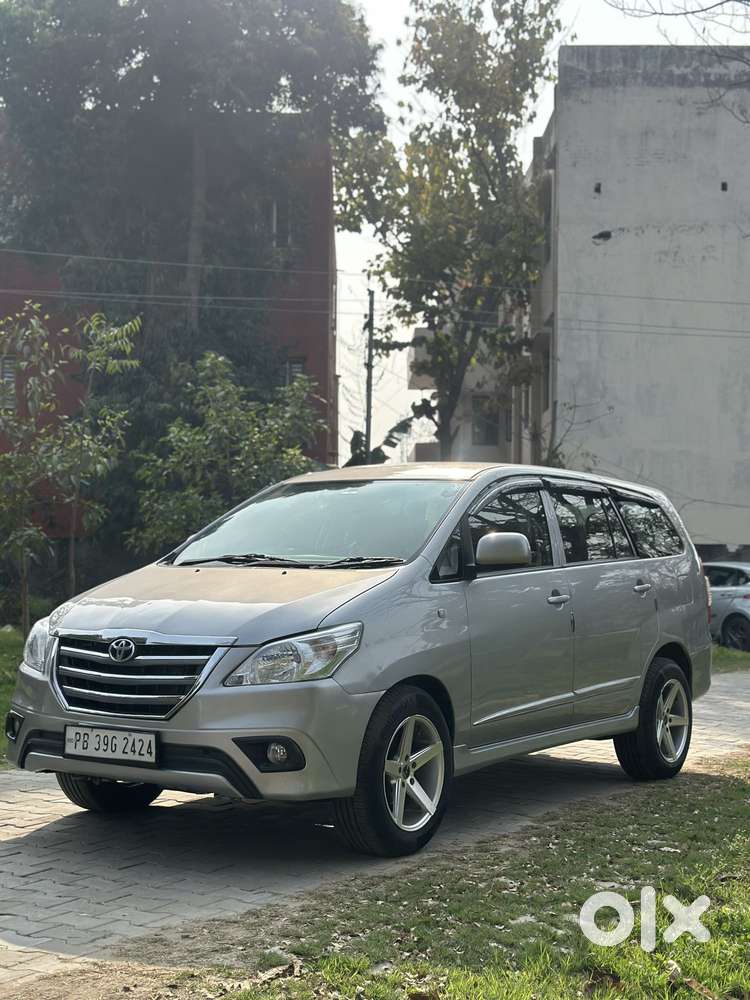 Toyota Innova 2.5 G (diesel) 7 Seater, 2014, Diesel