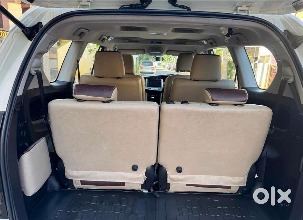 Toyota Innova Crysta 2.4 V 7 Str, 2018, Diesel