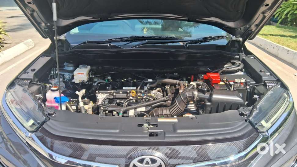 Toyota Urban Cruiser Hyryder 1.5 V Hybrid, 2024, Petrol