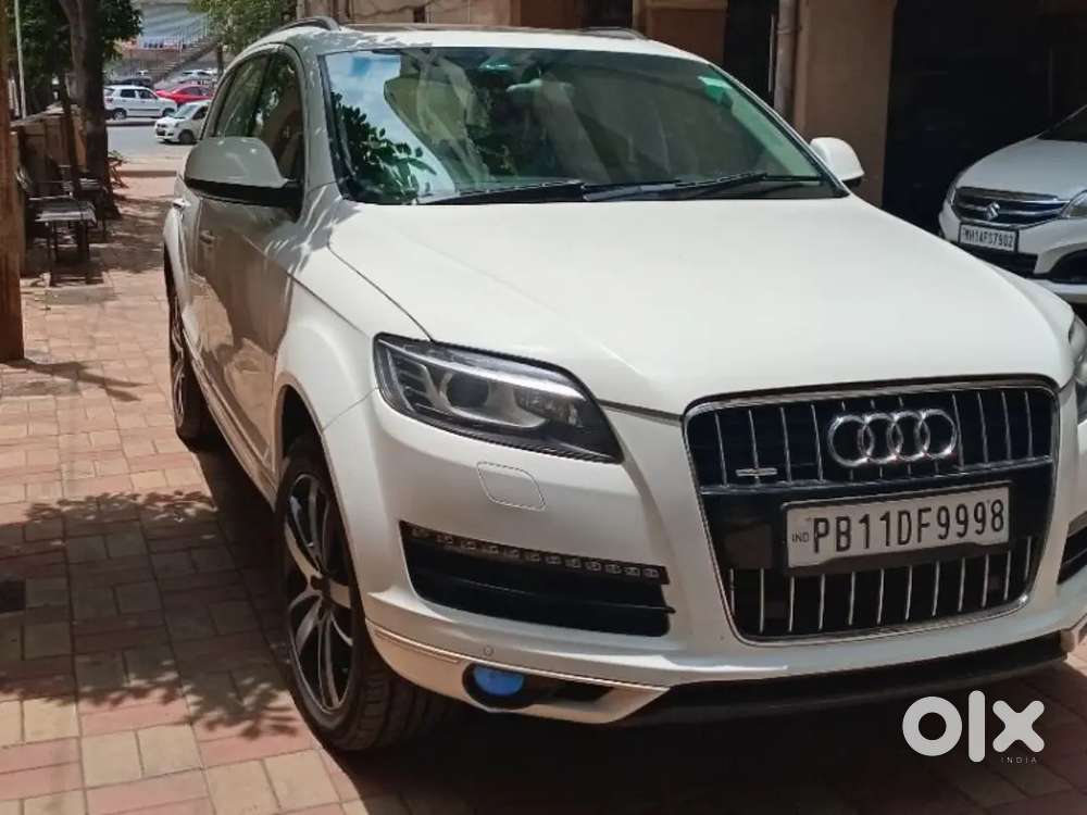 Audi Q7 2010 V8