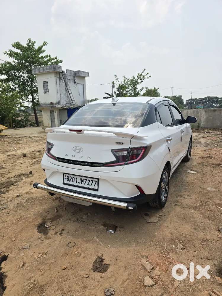 Hyundai Aura 2025 Cng & Hybrids 9000 Km Driven