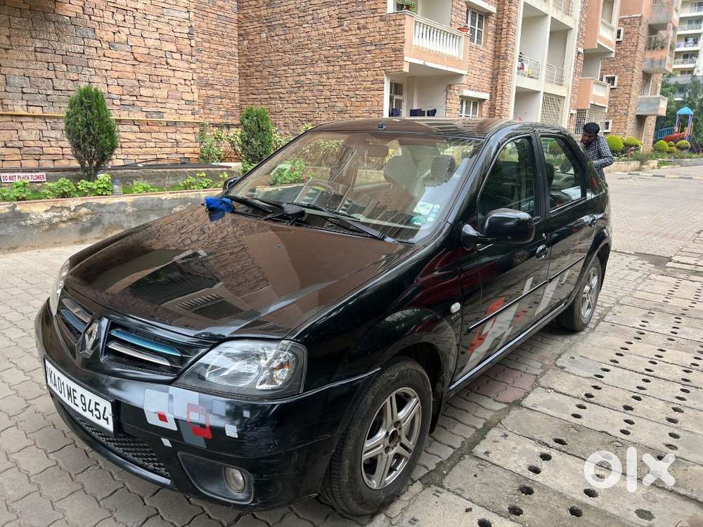 Mahindra Renault Logan 2009