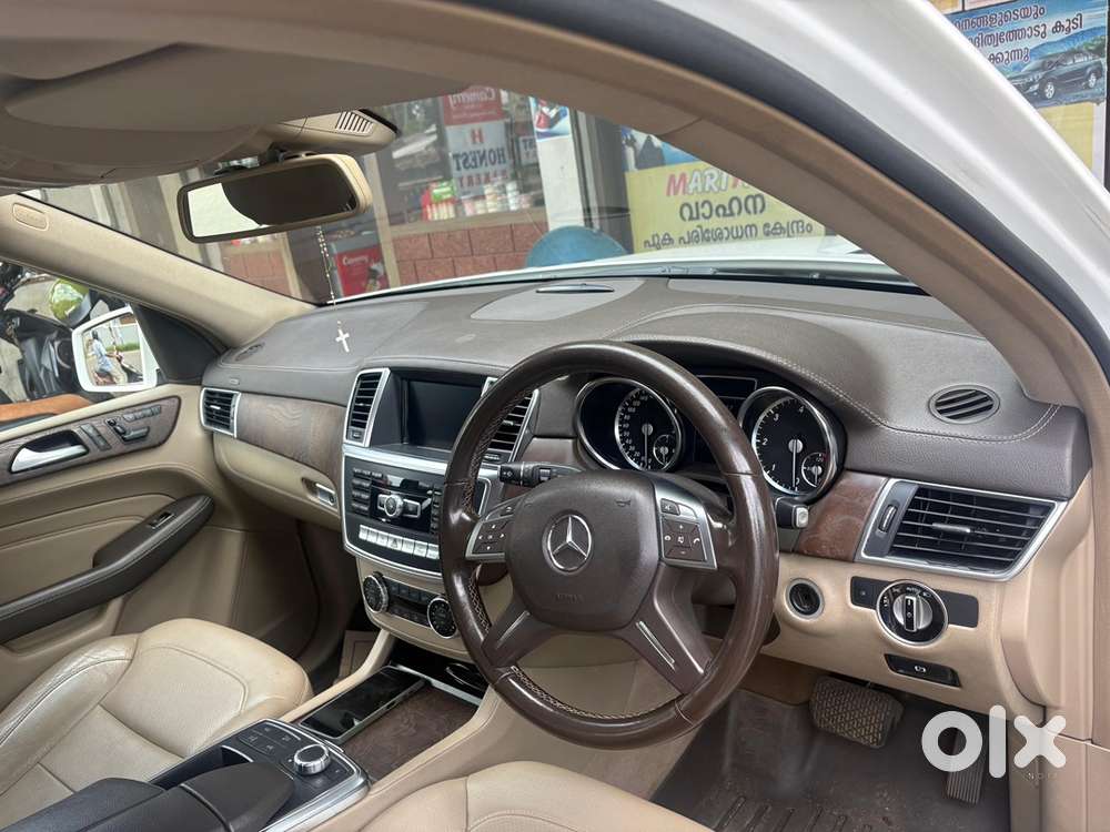 Mercedes-benz M-class 2015 Full Company Serviced (fancy Number)