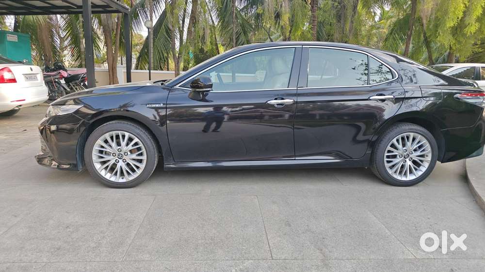 Toyota Camry Hybrid, 2019, Petrol