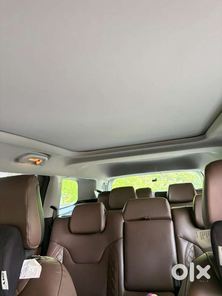 Jeep Meridian 4x2 At Limited O 2022   Owner 2  Under Warranty