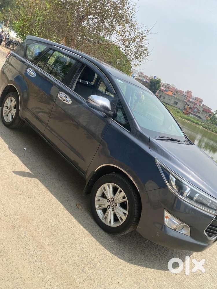 Toyota Innova Crysta 2.4 Z 7 Str, 2016, Diesel