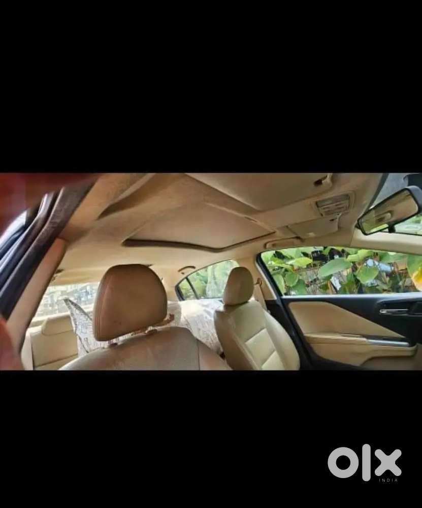 Doctor Used Vehicle Showroom Track