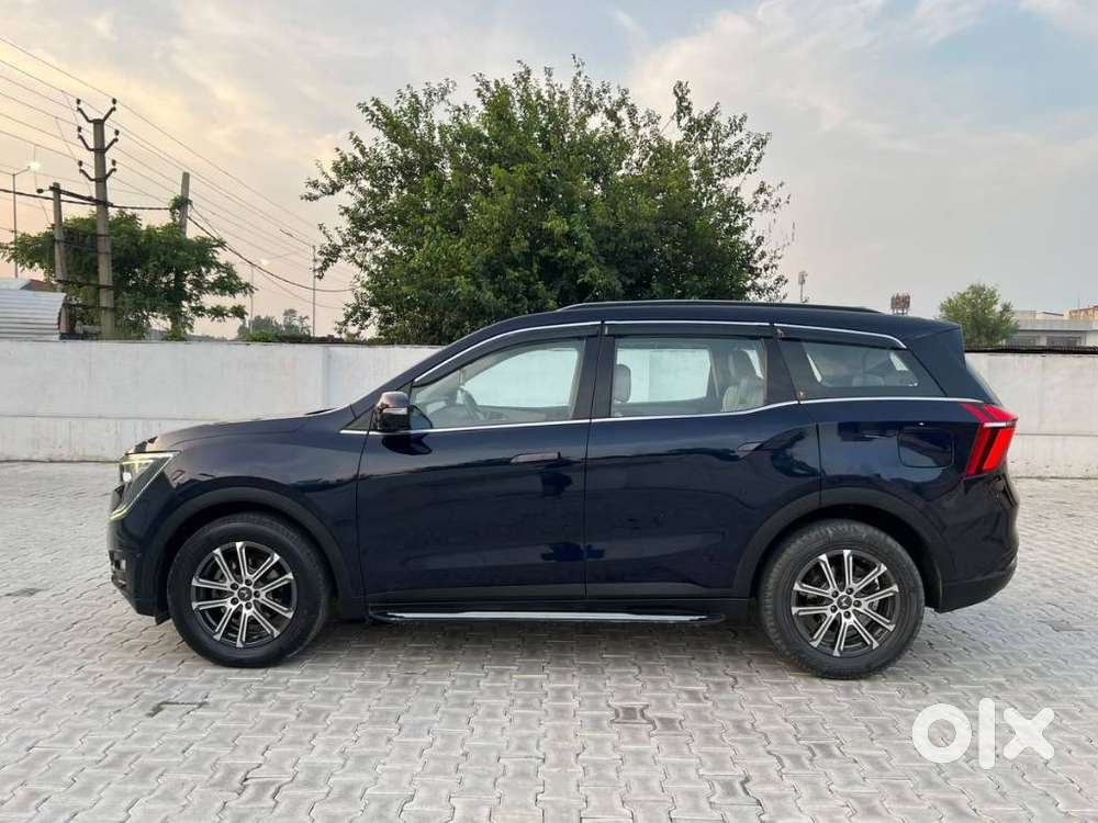 Mahindra Xuv700 2.0 Ax 7 Petrol At Luxury Pack Str, 2022, Petrol