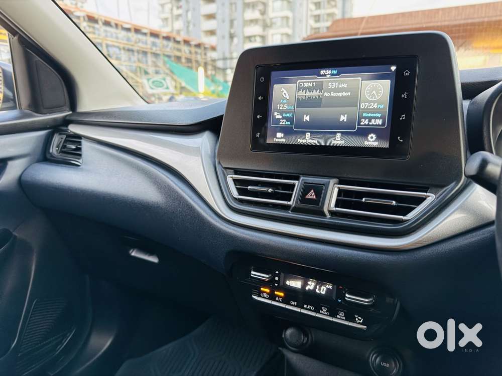 Maruti Suzuki Baleno 1.2 Zeta At, 2022, Petrol