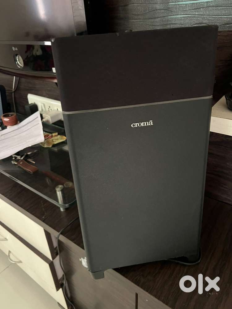 Croma speaker