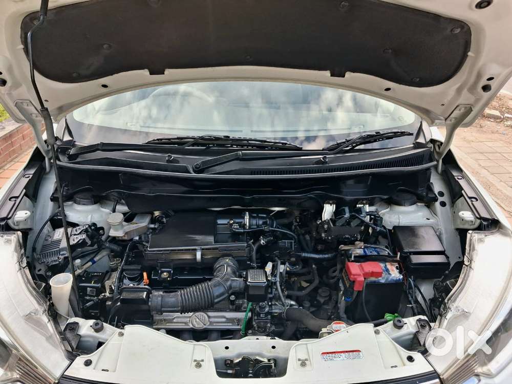 Maruti Suzuki Ertiga 2022-2023 Vxi Cng, 2023, Cng & Hybrids