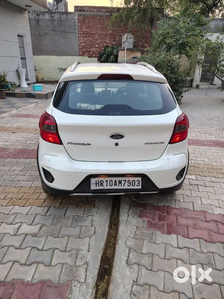 Push Butten Start New Tyre All Original Paint New Stepni Petrol +cng