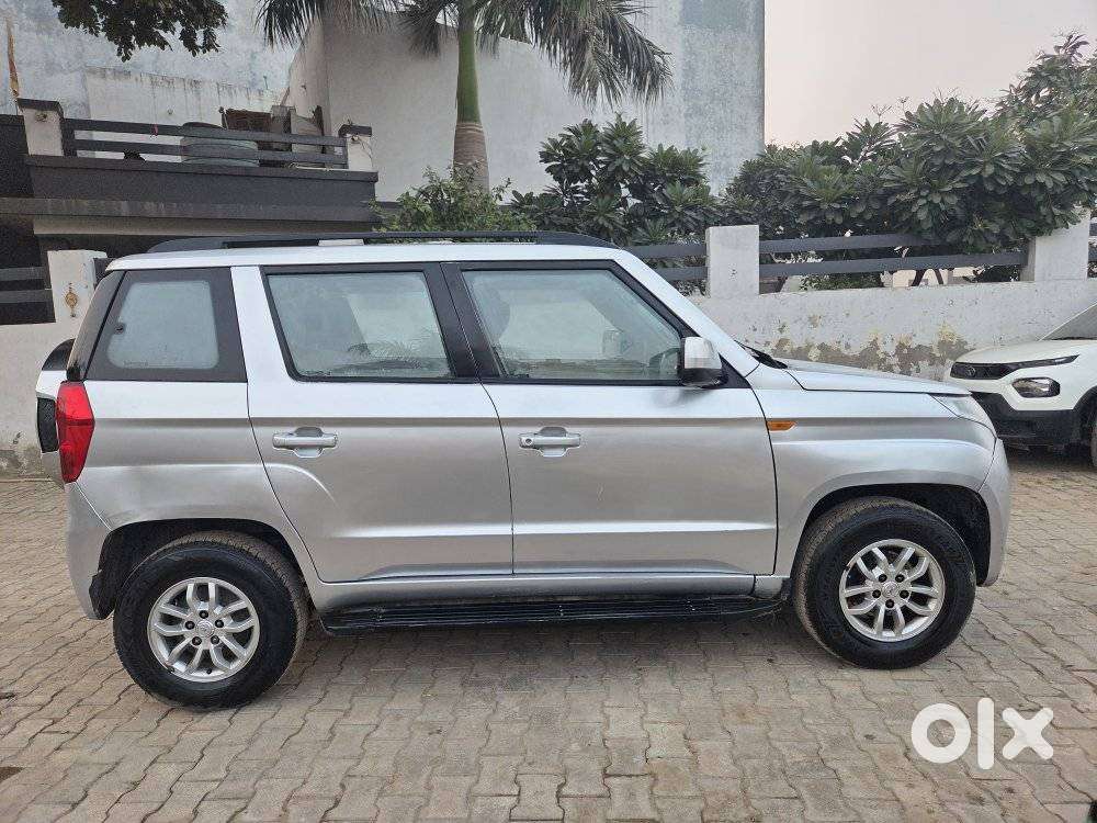 Mahindra Tuv 300 Mhawk100 T8, 2022, Diesel