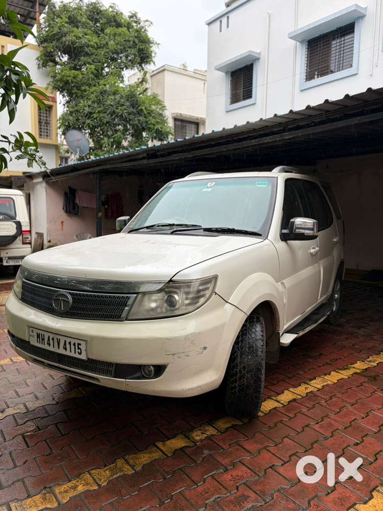 2013 Tata Safari Storme Vx 2.2 Diesel  2nd Owner  New At Tyres