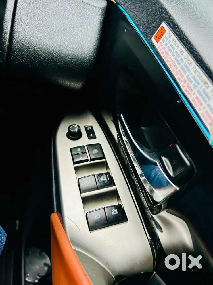Innova Crysta 2023 1st Onwer Diesel Manual Vip Number Included