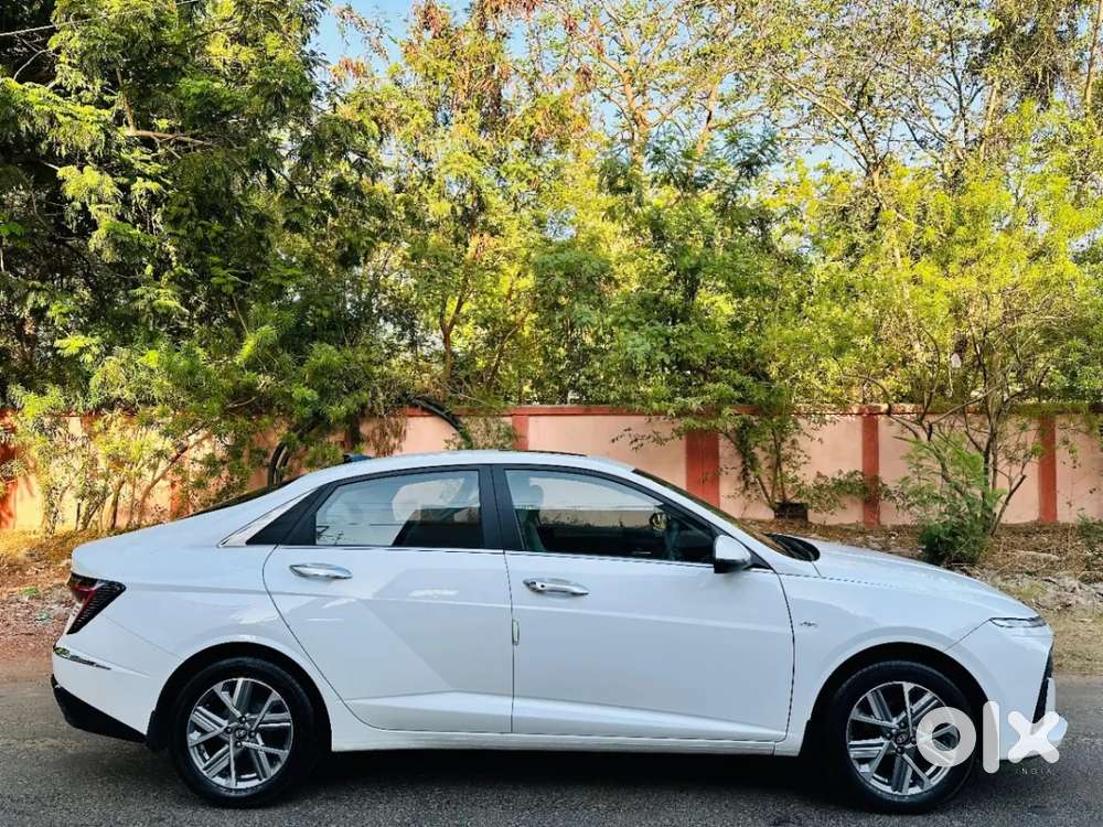 Hyundai Verna 1.5 Sx (o) Vtvt, 2023, Petrol