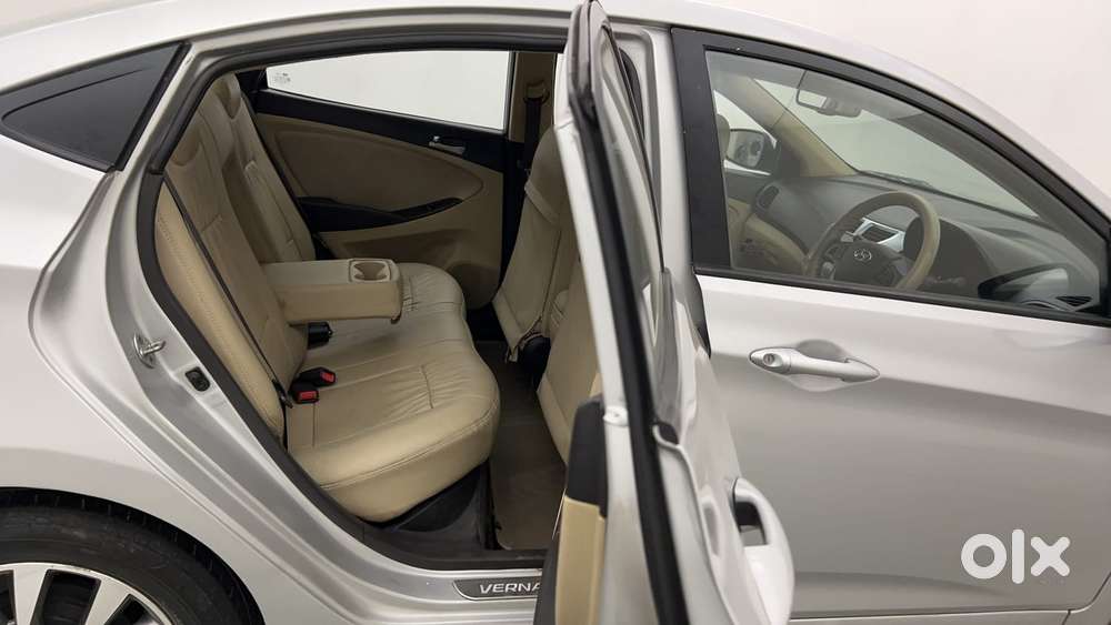 Hyundai Verna 1.6 Vtvt Sx, 2016, Petrol