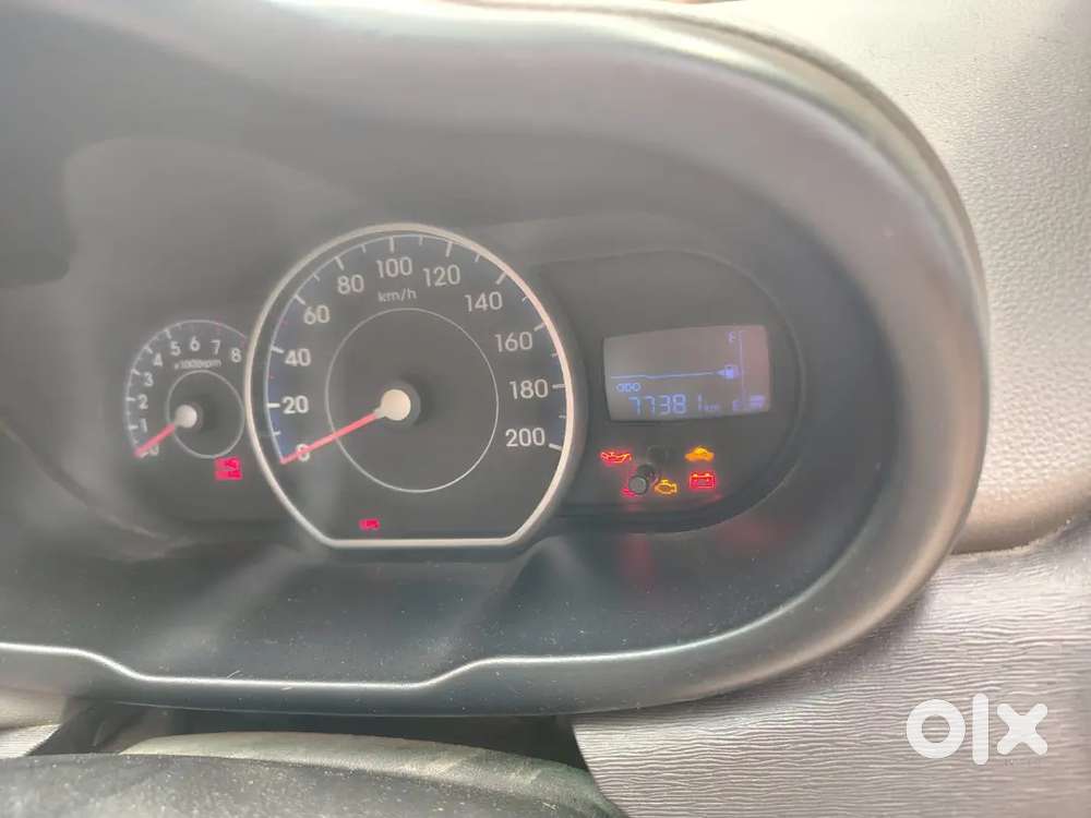 Hyundai I10 Magna Bluedrive 2012 Petrol