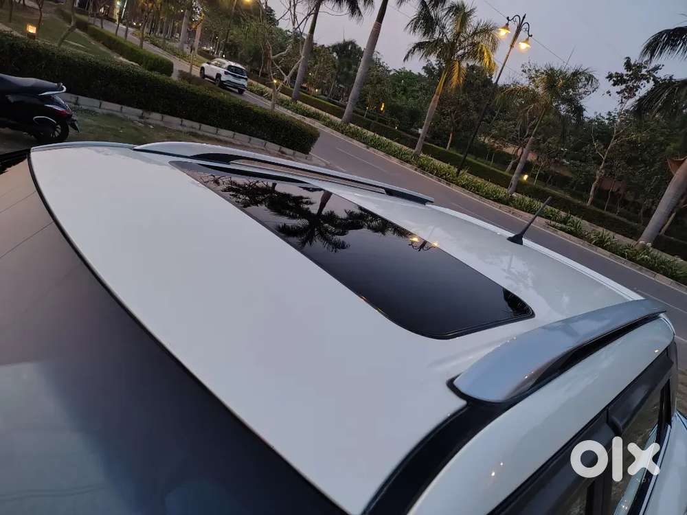 Mahindra Xuv300 2019 Diesel 60000 Km Driven