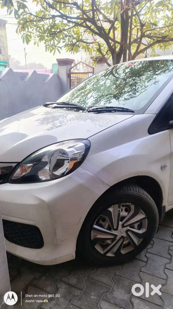 Monday Amaze,good Condition