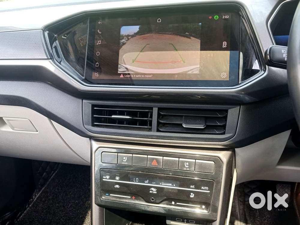 Volkswagen Taigun 1.0 Tsi Topline At, 2022, Petrol