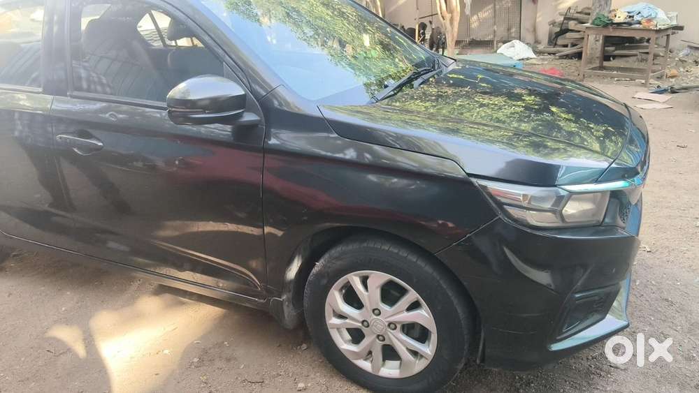 Honda Amaze Top End Model