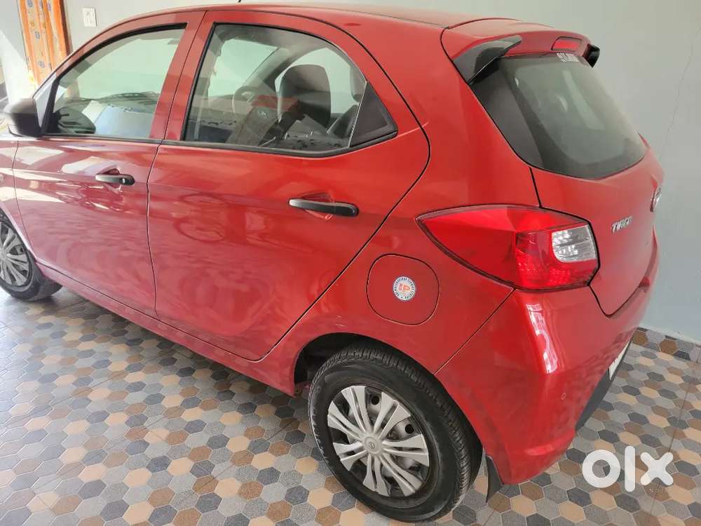 Tata Tiago Revotron 2019