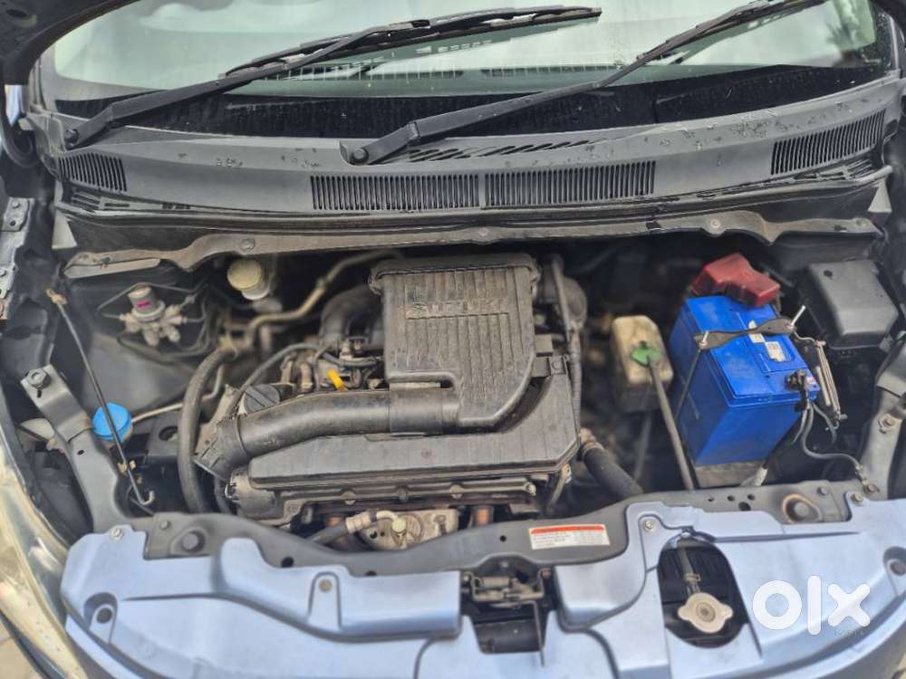 Maruti Suzuki Ritz Lxi, 2013, Petrol