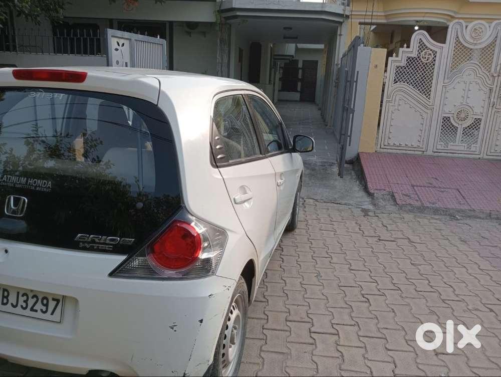 Low Driven 2013 Honda Brio (28k Km) - Single Handed & Fully Maintained