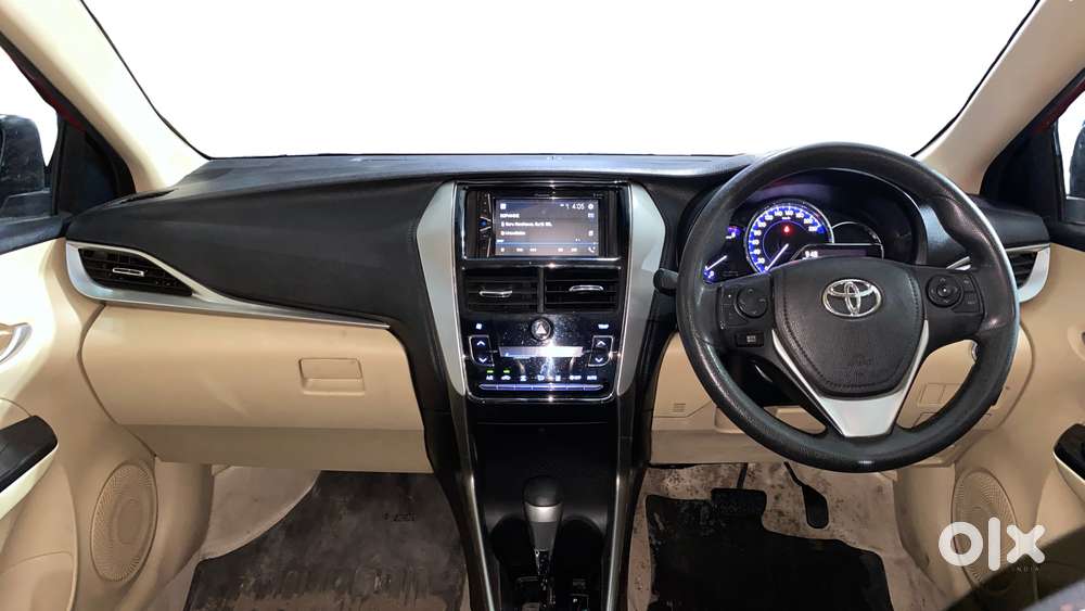 Toyota Yaris G Cvt, 2020, Petrol