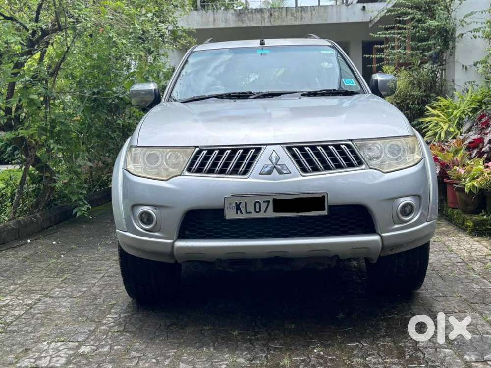 Mitsubishi Pajero Sport 2014