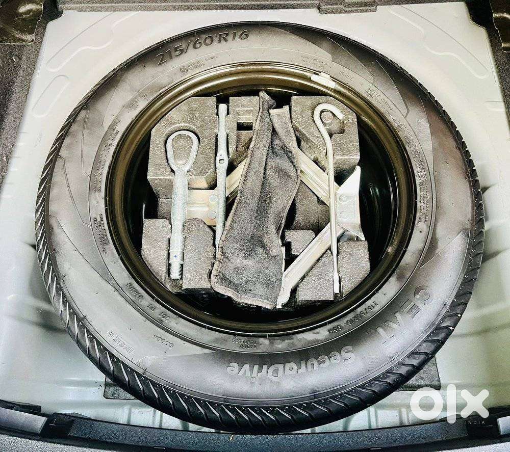 Mg Astor 1.3 Savvy Turbo At S Red, 2023, Petrol