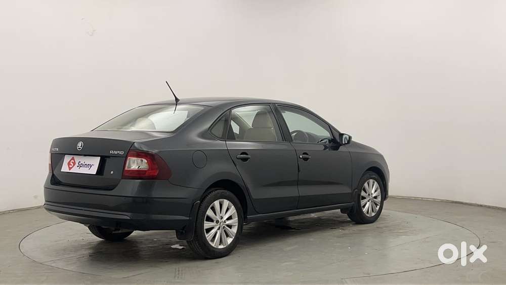 Skoda Rapid 1.0 Ambition Tsi At, 2021, Petrol